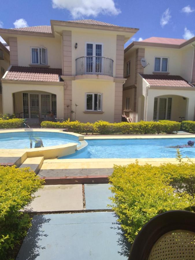 Lotus Villa, Residences Le Chaumet, Pereybere Bain Boeuf Exteriör bild